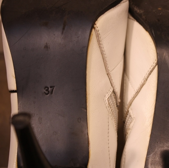 Chanel stiletto calf high boots - Picture 4 of 5